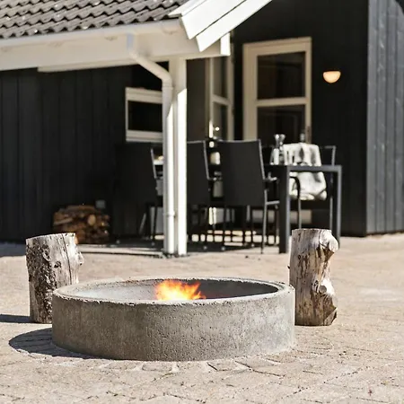 Feriehus Amazing In With Sauna *